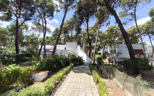 Castellaneta Marina – Abitazione al primo piano con giardino pertinenziale